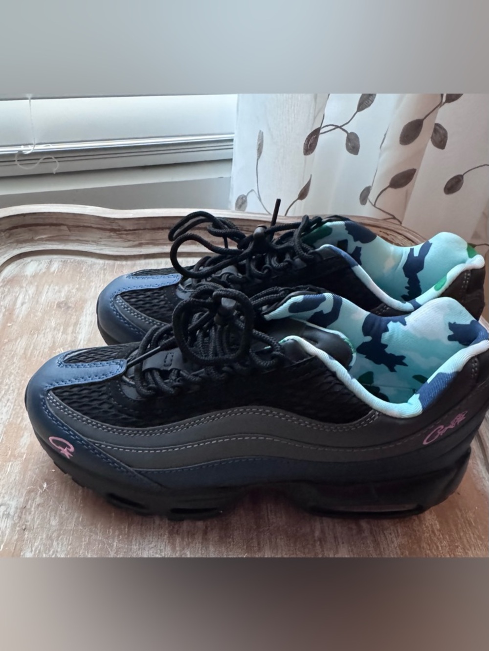 Nike Black/Blue Shoes with Navy and Aqua Camo Lining